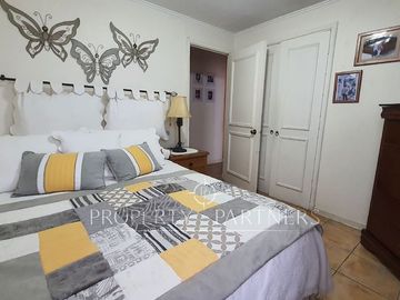 Amplio y central departamento