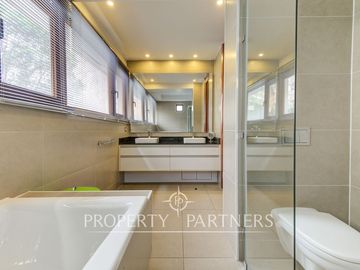 Departamento El Golf Metro Alcántara 3 dormitorios en suite servicios
