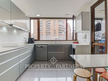 Departamento El Golf Metro Alcántara 3 dormitorios en suite servicios
