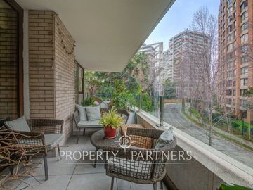 Departamento El Golf Metro Alcántara 3 dormitorios en suite servicios