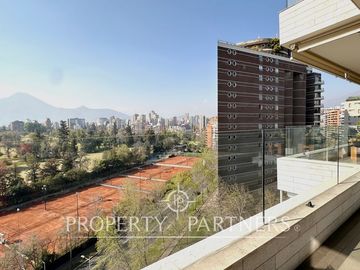 Exclusivo departamento con vista a Club de Golf