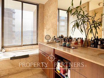 Exclusivo departamento con vista a Club de Golf