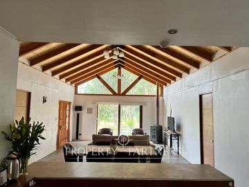 Hermosa Casa de Campo en Parcela de 1 Ha. en La Foresta de Zapallar