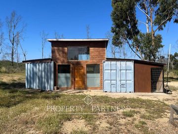 Hermosa Casa de Campo en Parcela de 1 Ha. en La Foresta de Zapallar