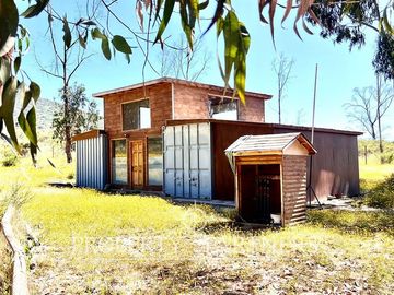 Hermosa Casa de Campo en Parcela de 1 Ha. en La Foresta de Zapallar
