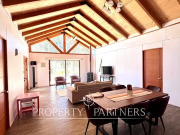 Hermosa Casa de Campo en Parcela de 1 Ha. en La Foresta de Zapallar