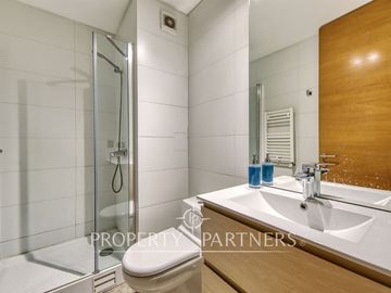 Se vende hermoso departamento inserto en sector privilegiado de La Reina!!!