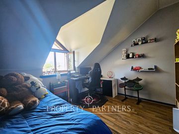 Vende Hermosa Casa en Condominio a pasos Avenida Alemania
