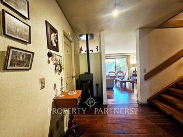 Vende Hermosa Casa en Condominio a pasos Avenida Alemania