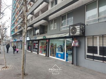 Local Comercial en Venta en Metro Santa AnA - Manuel Rodríguez y Compañía de Jesús