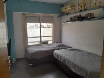 DEPARTAMENTO EN VENTA DE 4 AMBIENTES CON COCHERA EN CABALLITO DE GRAN CATEGORÍA