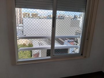 DEPARTAMENTO EN VENTA DE 4 AMBIENTES CON COCHERA EN CABALLITO DE GRAN CATEGORÍA