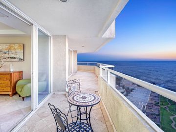 1304 Tower 3, Calafia Condos km 34.5