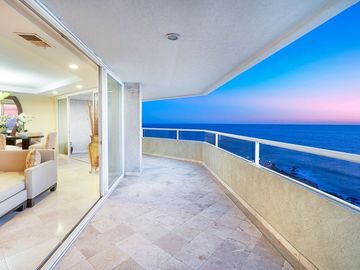 1304 Tower 3, Calafia Condos km 34.5