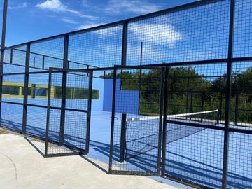 Venta Casa 3 dormitorios a 100m del rio - Complejo La Aldea Club de Campo