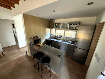 Venta Casa 3 dormitorios a 100m del rio - Complejo La Aldea Club de Campo