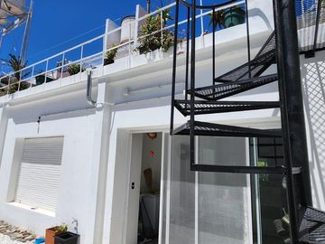 Casa en Venta - España 656 San Isidro 4 dormitorios