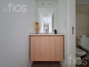 VENTA DEPARTAMENTO EN CONSTRUCCIÓN DE DOS DORMITORIOS CON PATIO EN LOURDES