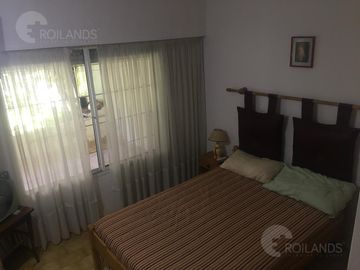 Venta Casa, Chalet de 4 Amb. con Cochera doble en Mar del Tuyú