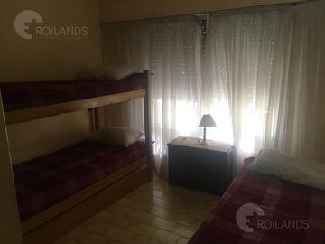Venta Casa, Chalet de 4 Amb. con Cochera doble en Mar del Tuyú