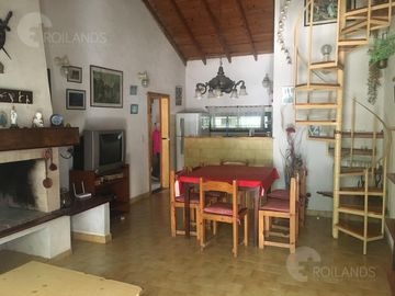 Venta Casa, Chalet de 4 Amb. con Cochera doble en Mar del Tuyú