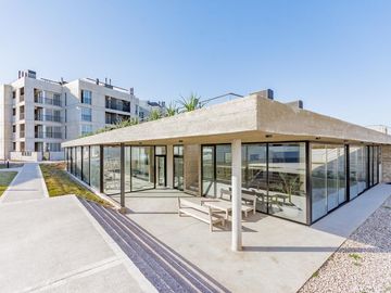 VENTA - Departamento - 2 dormitorios -  Quincho - Piscina - Barrio Cerrado - Funes, Santa Fe.