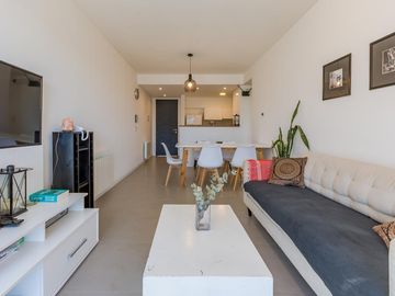 VENTA - Departamento - 2 dormitorios -  Quincho - Piscina - Barrio Cerrado - Funes, Santa Fe.