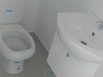 A estrenar Excelentes duplex, 4 ambientes de categoría, jardín y cochera.