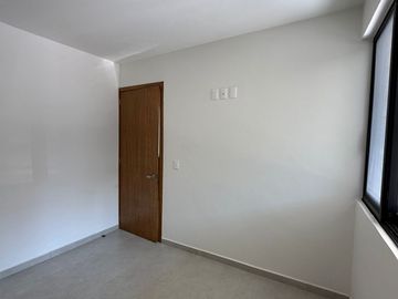 Casa en coto Soare, Solares