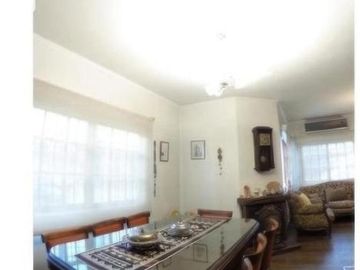 Casa en venta - 4 Dormitorios 3 Baños 1 Cochera - 300Mts2 - Ituzaingó