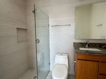 Casa en coto Zanthe, Solares