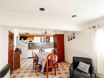 Casa en venta - 3 Dormitorios 3 Baños - 267mts2 - Cochera - Tolosa