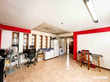 Casa en venta - 3 Dormitorios 3 Baños - 267mts2 - Cochera - Tolosa
