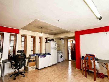 Casa en venta - 3 Dormitorios 3 Baños - 267mts2 - Cochera - Tolosa