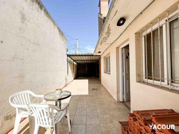 Casa en venta - 3 Dormitorios 3 Baños - 267mts2 - Cochera - Tolosa