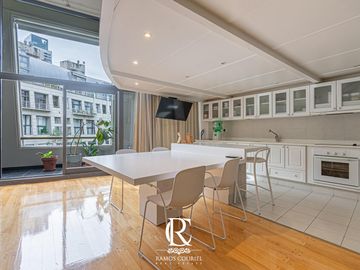 VENTA Loft 110m2, con cochera, amenities, Seg 24h- Av. Figueroa Alcorta 3300 (Palermo chico)