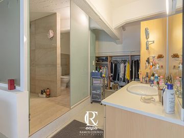 VENTA Loft 110m2, con cochera, amenities, Seg 24h- Av. Figueroa Alcorta 3300 (Palermo chico)