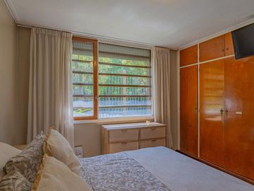 CHALET ESQUINA GUEMES RESIDENCIAL
