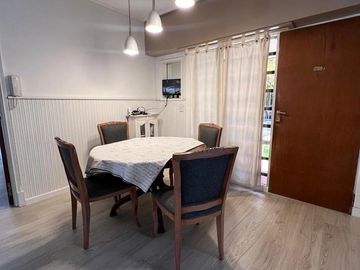 CHALET ESQUINA GUEMES RESIDENCIAL