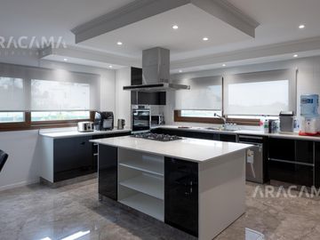 CASA en VENTA en Barrio Nautico El Principado - Canning.