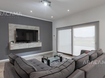 CASA en VENTA en Barrio Nautico El Principado - Canning.