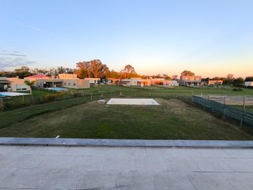 VENTA DE CASA SAN SEBASTIAN AREA 2 - 5 AMBIENTES