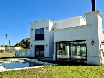 Casa en Arenas del Sur