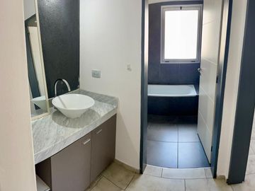 Dúplex en Venta  en Cuesta Colorada. 2 dormitorios. Apto crédito hipotecario