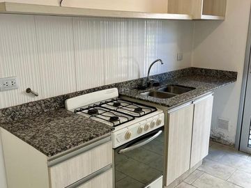 Dúplex en Venta  en Cuesta Colorada. 2 dormitorios. Apto crédito hipotecario