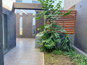 Dúplex en Venta  en Cuesta Colorada. 2 dormitorios. Apto crédito hipotecario