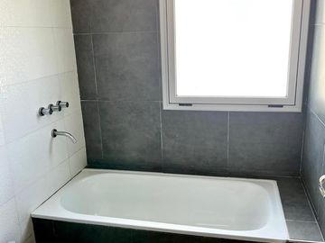 Dúplex en Venta  en Cuesta Colorada. 2 dormitorios. Apto crédito hipotecario