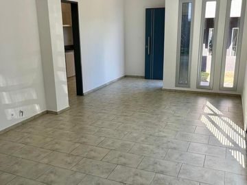 Dúplex en Venta  en Cuesta Colorada. 2 dormitorios. Apto crédito hipotecario