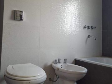 Dúplex en Venta  en Cuesta Colorada. 2 dormitorios. Apto crédito hipotecario