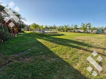 Venta Casa Quinta | 5 Hectáreas | Fernández Oro